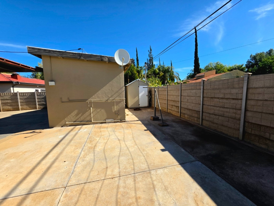4 Bedroom Property for Sale in Oosterville Northern Cape